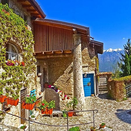 Rustico Colonna House by Gardadomusmea Vesio Exterior foto